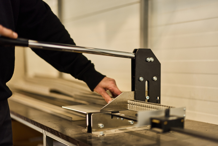 custom metal fabrication manufacturers