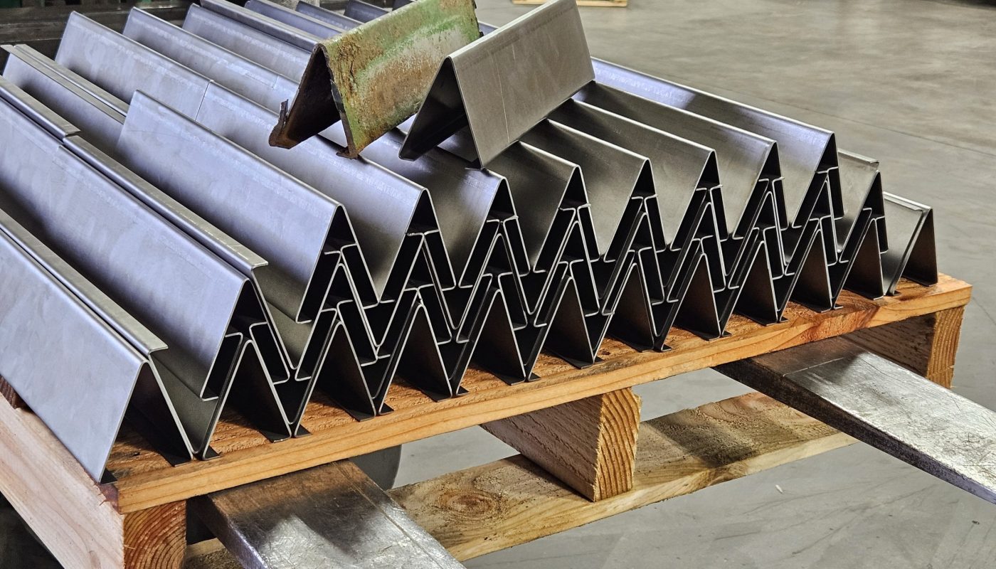 sheet metal bending services